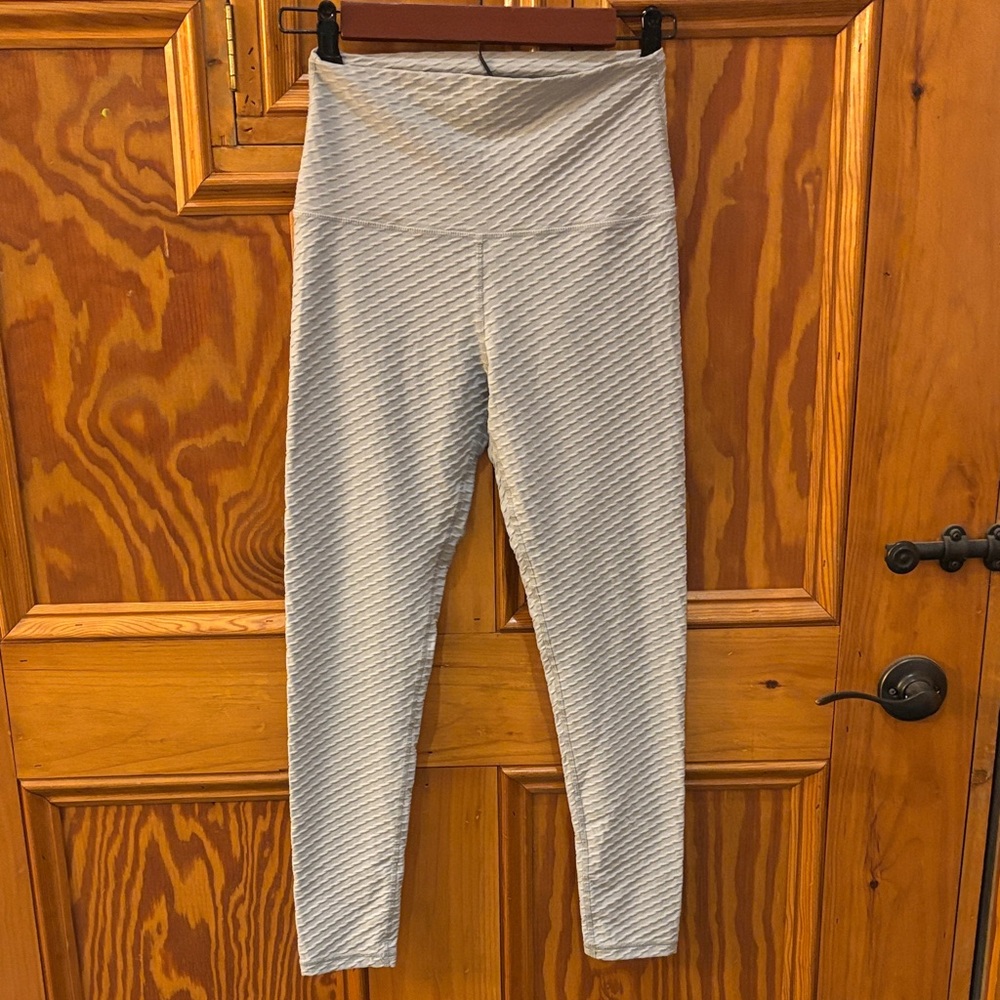 Born Primitive Textured High-Waist Leggings - Light Gray